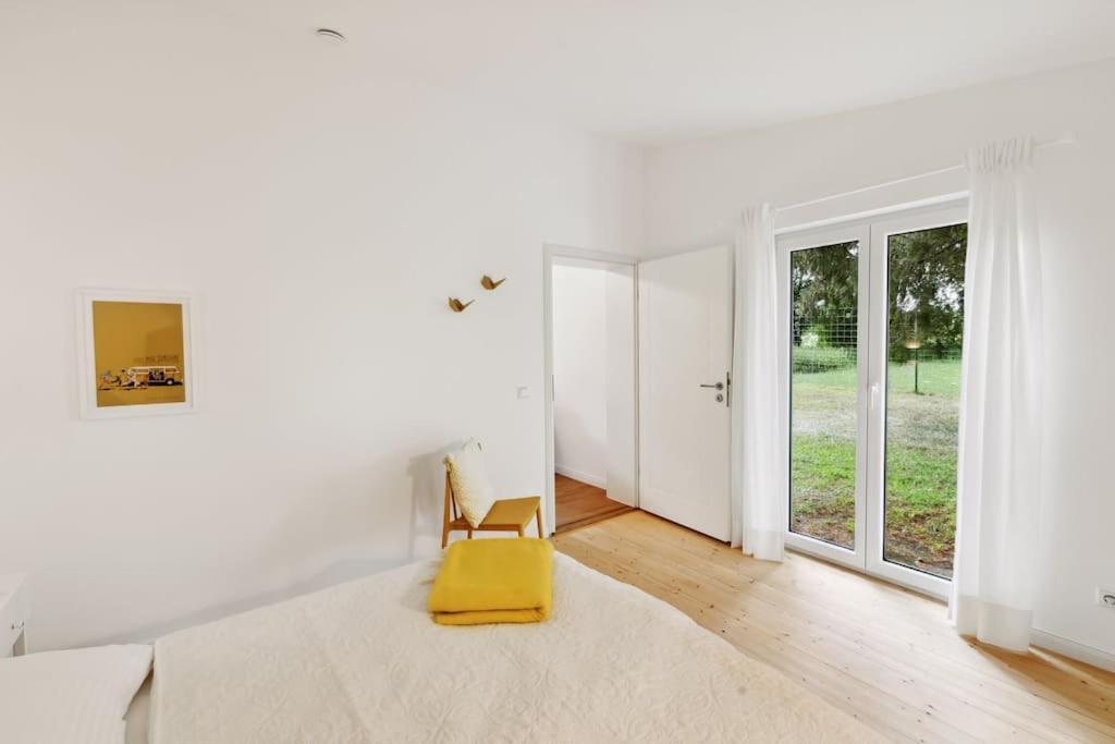 Idylisches Mit Reh Holiday home Worthsee